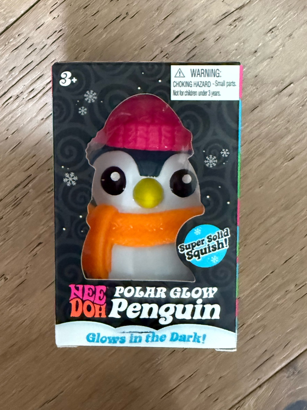 NeeDoh Penguin Polar Glow -blue body, Orange scarf & Pink hat